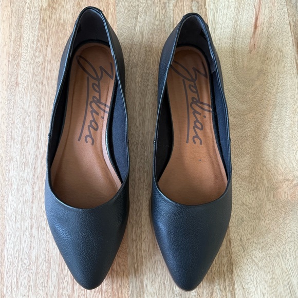 Zodiac Women's Black Flats Size 8.5 - Picture 7 of 15